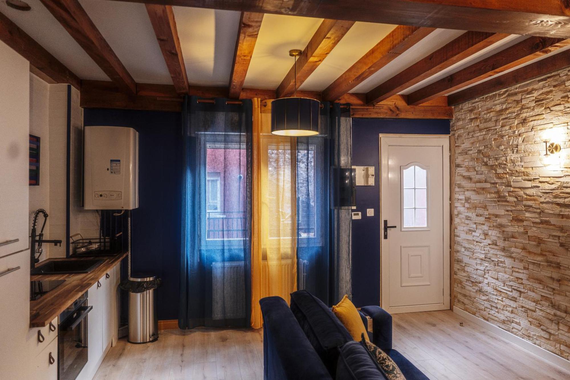 Appart Hotel Le 8 La Suite - Parking Gratuit - Mâcon Exteriör bild
