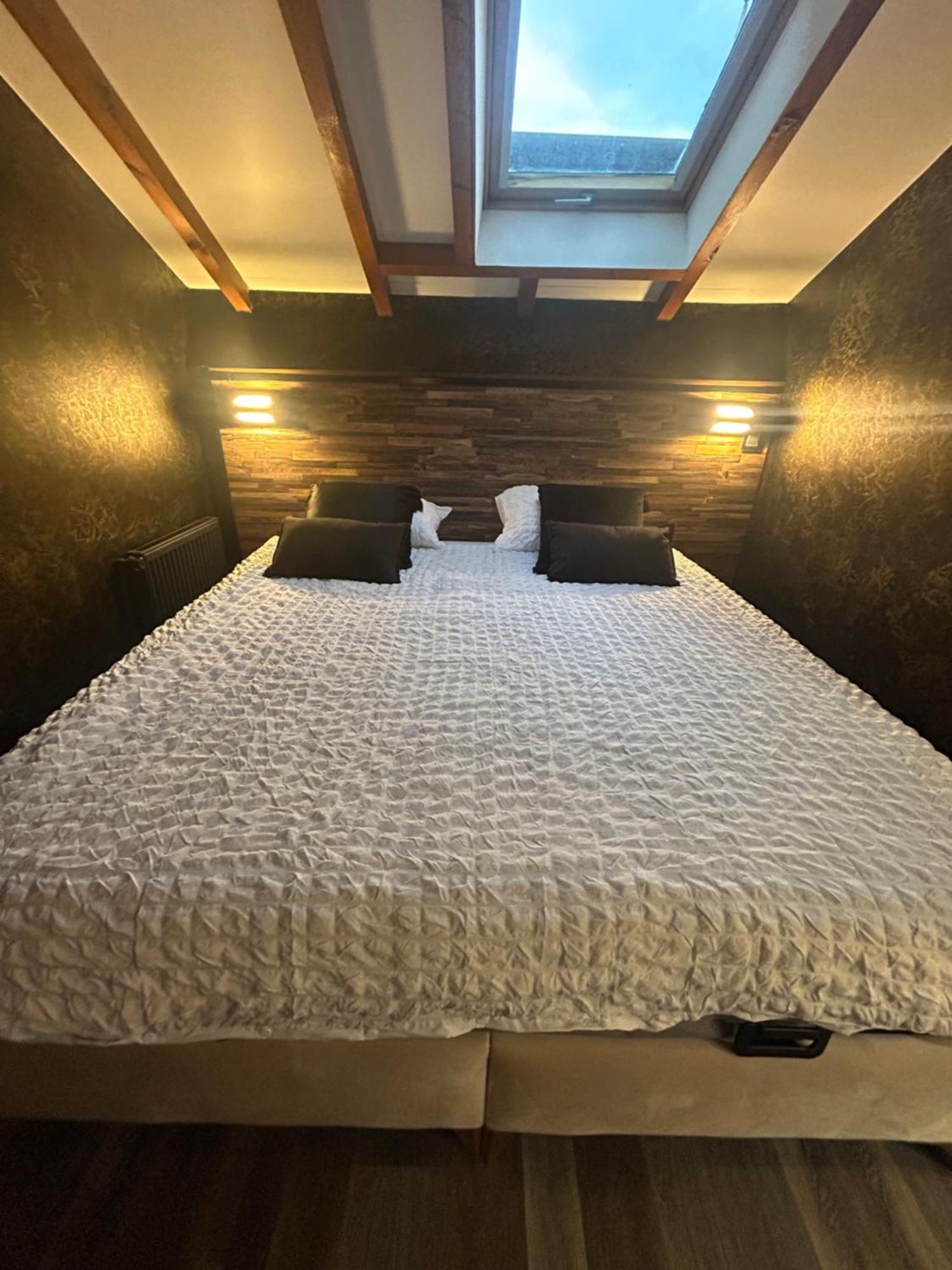 Appart Hotel Le 8 La Suite - Parking Gratuit - Mâcon Exteriör bild