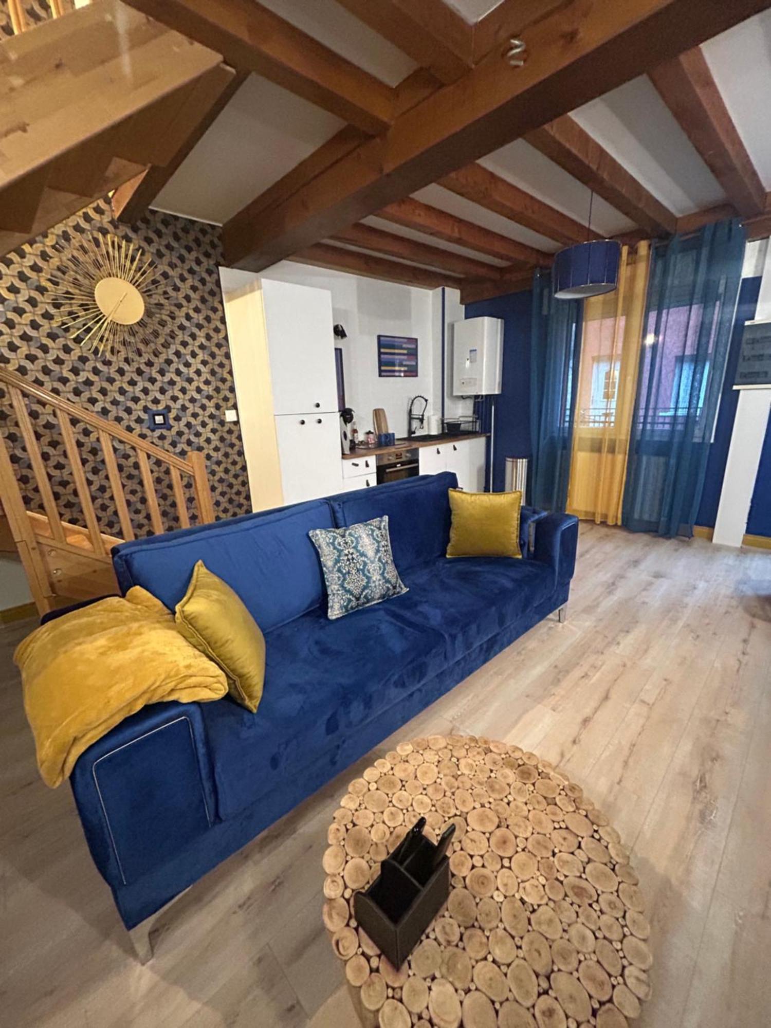 Appart Hotel Le 8 La Suite - Parking Gratuit - Mâcon Exteriör bild